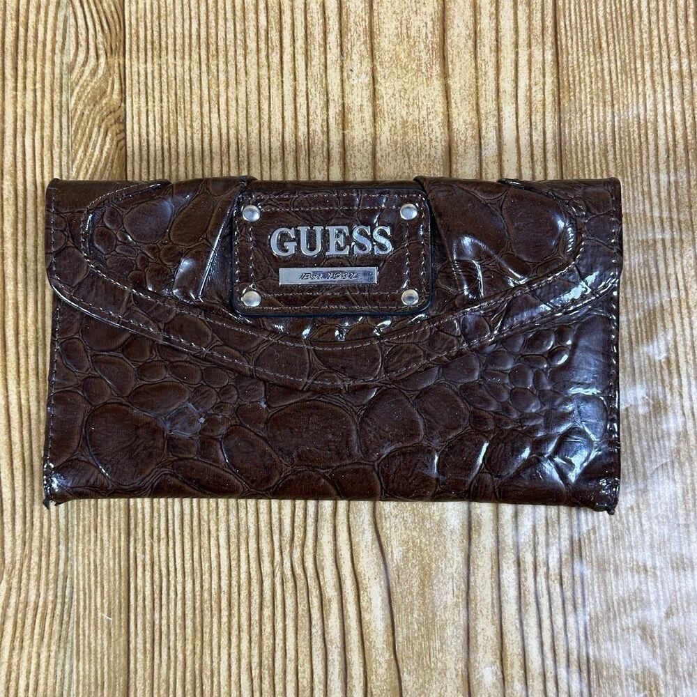 Guess Trifold Wallet Embossed Faux Crocodile Leather‎ Brown Organizer